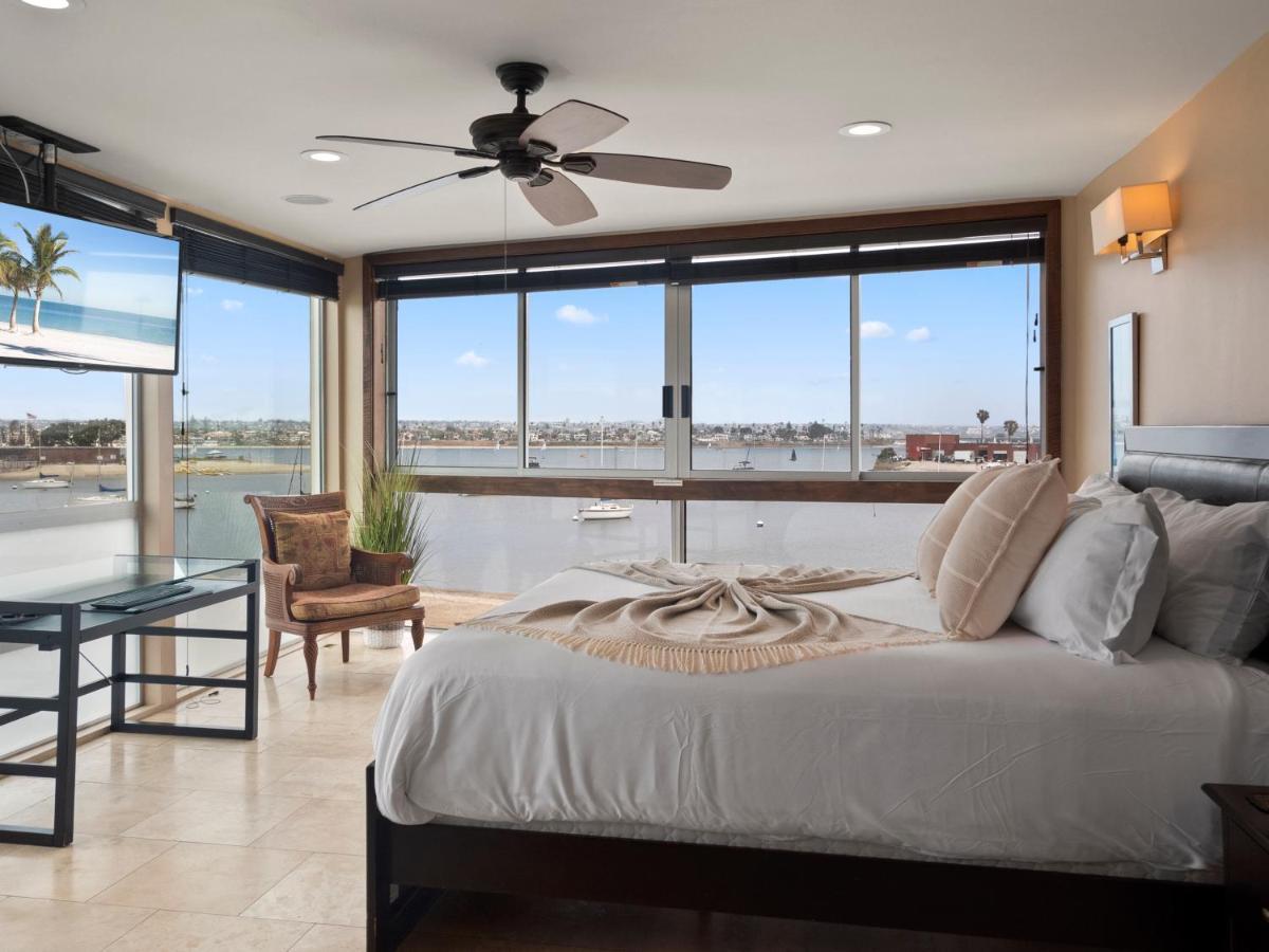 Stunning Bayfront Condo With Gorgeous Views, Garage, Massive Roof Deck & Ac - Dogs Welcome! San Diego Exterior photo
