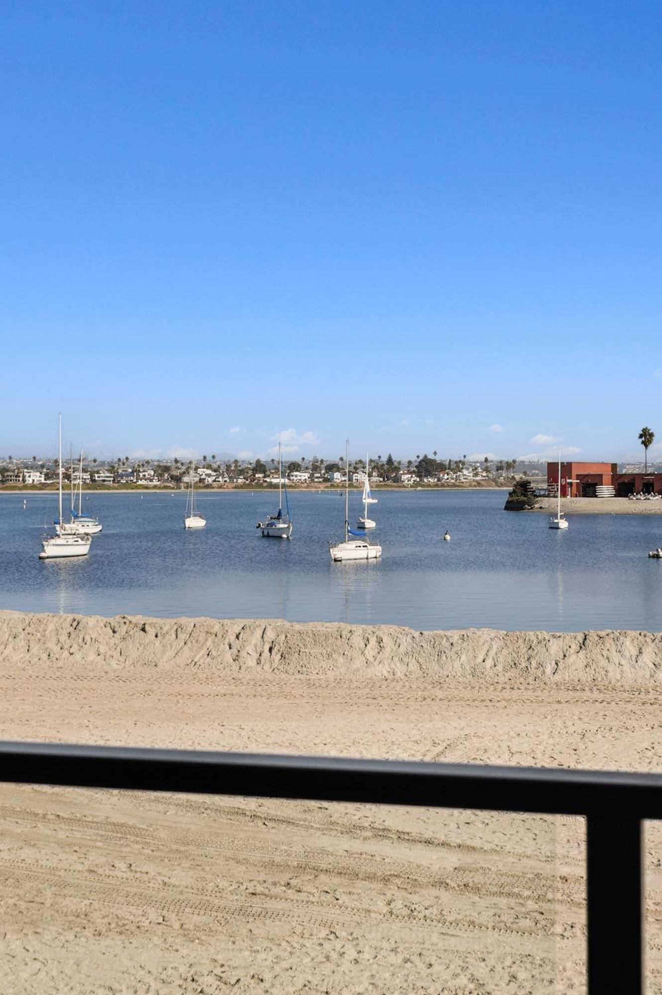 Stunning Bayfront Condo With Gorgeous Views, Garage, Massive Roof Deck & Ac - Dogs Welcome! San Diego Exterior photo